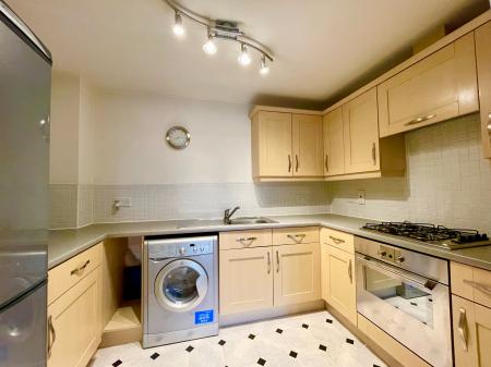 1 bedroom Flat to let in Michael Tippett Drive, Ronkswood, Worcester, WR4