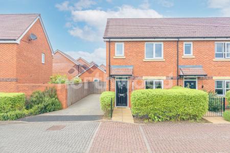 3 bedroom Terraced House for sale in Gregorys Bank, Merrimans Hill, Worcester, WR3