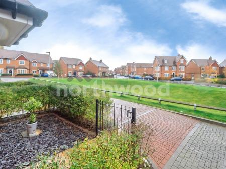 3 bedroom Semi-detached house for sale in Gregorys Bank, Merrimans Hill, Worcester, WR3