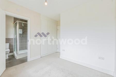 3 bedroom Terraced House for sale in Gregorys Bank, Merrimans Hill, Worcester, WR3
