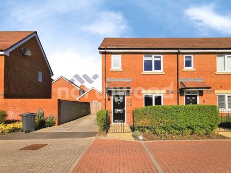 3 bedroom Semi-detached house for sale in Gregorys Bank, Merrimans Hill, Worcester, WR3