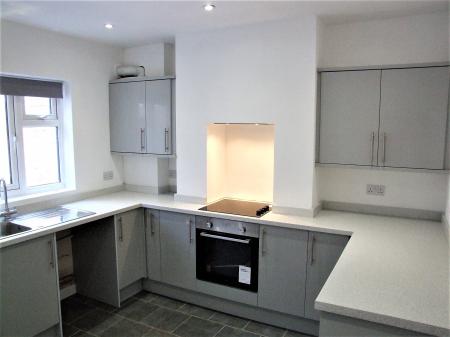 2 bedroom Terraced House to let in Pitchcroft Lane, Barbourne, Worcester, WR1