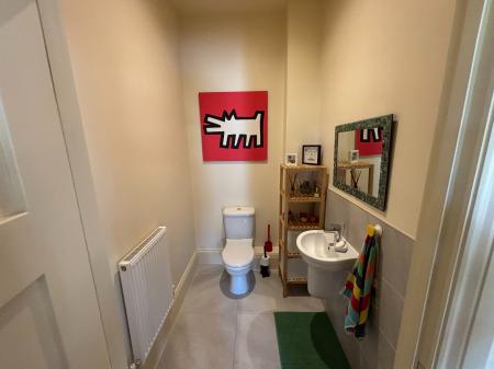 4 bedroom Detached house to let in Kingshurst Gardens, Badsey, Worcestershire, WR11
