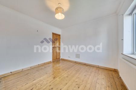 2 bedroom End of terrace house for sale in Melbourne Street, Worcester, WR3