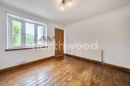 2 bedroom End of terrace house for sale in Melbourne Street, Worcester, WR3