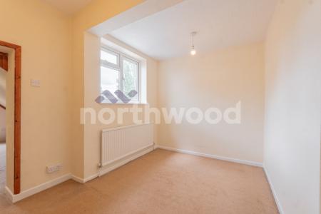 3 bedroom Semi-detached house for sale in Ransom Avenue, Worcester, WR5