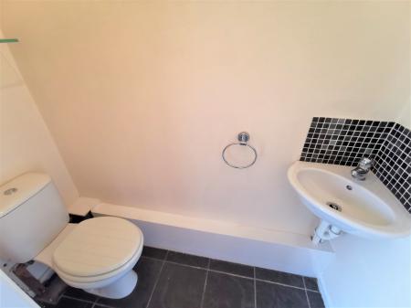 2 bedroom Terraced House to let in Upper Ground, Warndon Villages, Worcester, WR4
