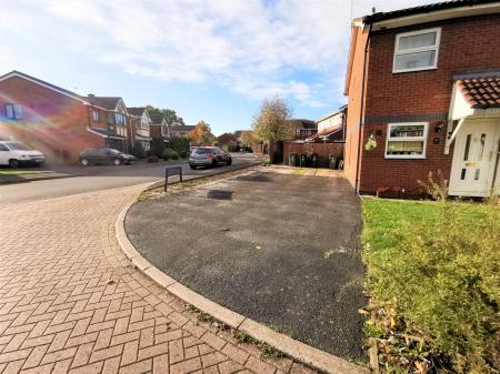 2 bedroom Terraced House to let in Upper Ground, Warndon Villages, Worcester, WR4
