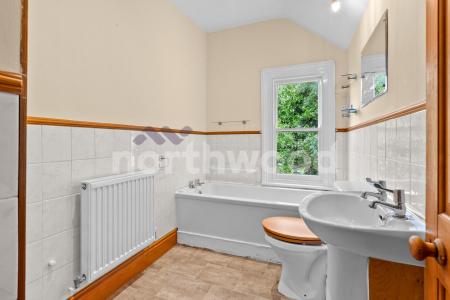 2 bedroom Flat for sale in Foley Terrace, Malvern, WR14