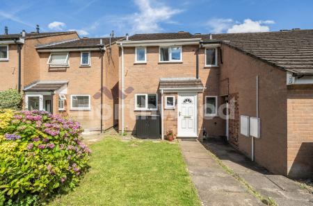Lyttleton Square, Malvern, WR14