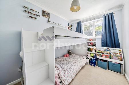 2 bedroom End of terrace house for sale in Lyttleton Square, Malvern, WR14