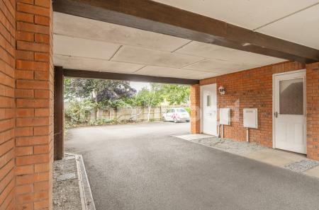 1 bedroom Terraced House for sale in Michael Tippett Drive, Ronkswood, Worcester, WR4