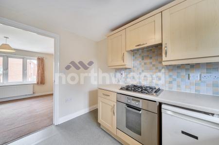 1 bedroom Terraced House for sale in Michael Tippett Drive, Ronkswood, Worcester, WR4