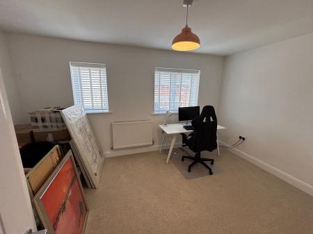 2 bedroom Terraced House to let in Poppy Field, Rushwick, WR2