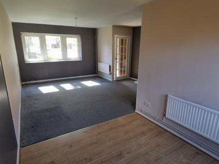 3 bedroom Semi-detached house to let in Columbia Drive, Lower Wick, Worcester, WR2