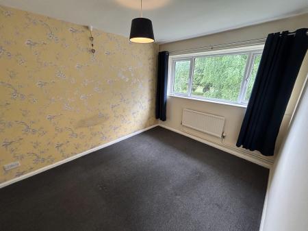 3 bedroom Semi-detached house to let in Columbia Drive, Lower Wick, Worcester, WR2