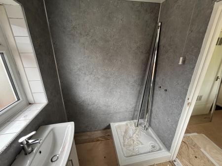 3 bedroom Semi-detached house to let in Columbia Drive, Lower Wick, Worcester, WR2