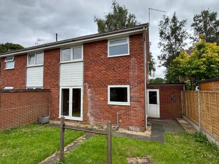 3 bedroom Semi-detached house to let in Columbia Drive, Lower Wick, Worcester, WR2
