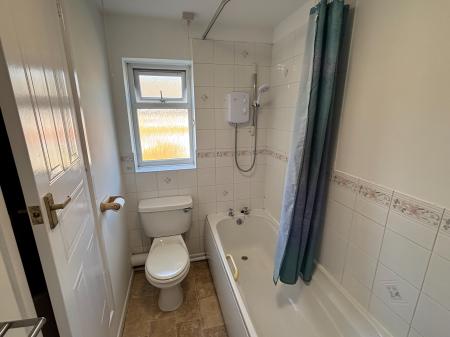 2 bedroom Terraced House to let in Skenfrith Place, Warndon Villages, Worcester, WR4
