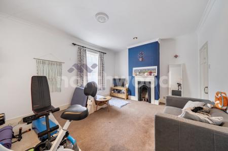 1 bedroom Flat for sale in Middle Street, Arboretum, Worcester, WR1