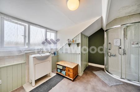 1 bedroom Flat for sale in Middle Street, Arboretum, Worcester, WR1