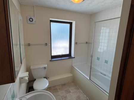 2 bedroom Terraced House to let in Lansdowne Road, Lansdowne, Worcester, WR3