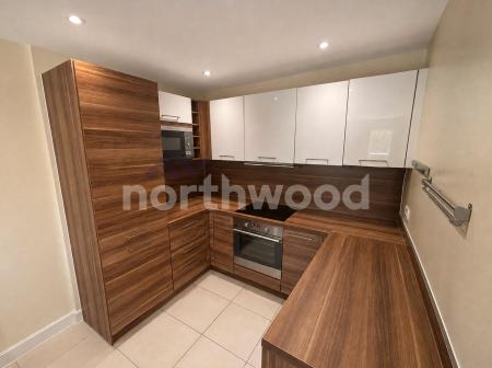 2 bedroom Flat to let in Princes Drive, Diglis, Worcester, WR1