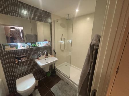 2 bedroom Flat to let in Princes Drive, Diglis, Worcester, WR1