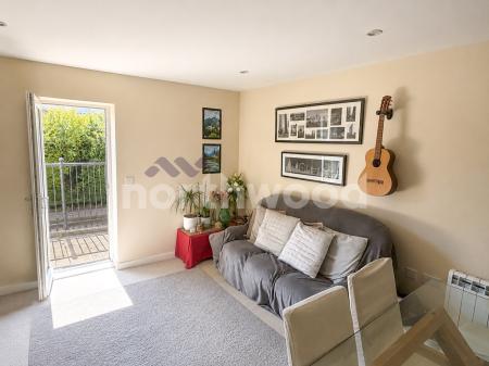 2 bedroom Flat to let in Princes Drive, Diglis, Worcester, WR1