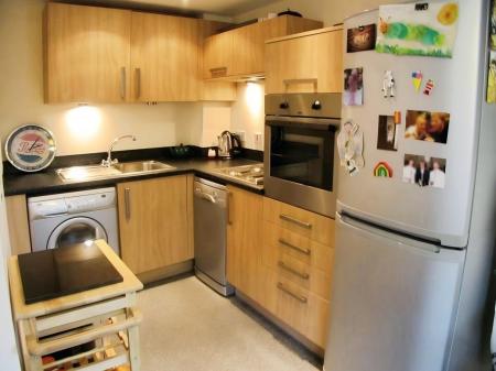 1 bedroom Flat for sale in Moreton Place, City Centre, Worcester, WR1