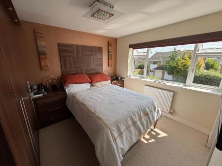 4 bedroom Detached house to let in Willowsea Road, Northwick, Worcester, WR3