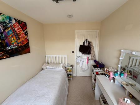 4 bedroom Detached house to let in Willowsea Road, Northwick, Worcester, WR3
