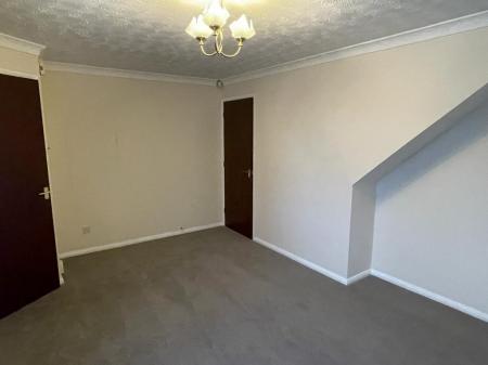 3 bedroom Semi-detached house to let in Camberwell Drive, St Peters, Worcester, WR5