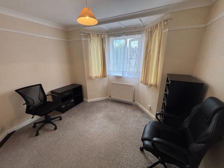 3 bedroom Semi-detached house to let in Bromyard Road, St Johns, Worcester, WR2