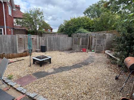 3 bedroom Semi-detached house to let in Bromyard Road, St Johns, Worcester, WR2