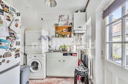 2 bedroom Semi-detached house for sale in Woodbine Road, Barbourne, Worcester, WR1