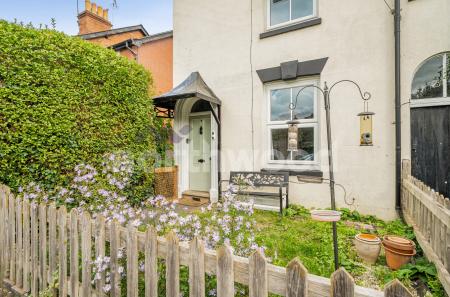 2 bedroom Semi-detached house for sale in Woodbine Road, Barbourne, Worcester, WR1