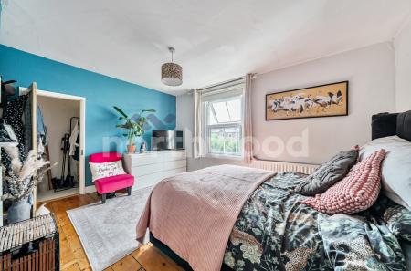 2 bedroom Semi-detached house for sale in Woodbine Road, Barbourne, Worcester, WR1