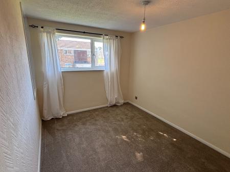 2 bedroom Maisonette to let in Brockhampton Close, Blackpole, Worcester, WR4