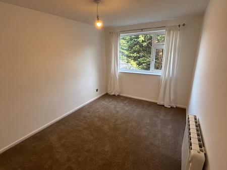 2 bedroom Maisonette to let in Brockhampton Close, Blackpole, Worcester, WR4