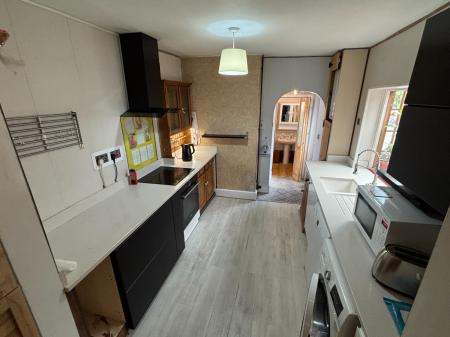 3 bedroom Semi-detached house to let in Waterworks Road, Barbourne, Worcester, WR1