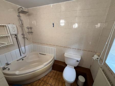 3 bedroom Semi-detached house to let in Waterworks Road, Barbourne, Worcester, WR1