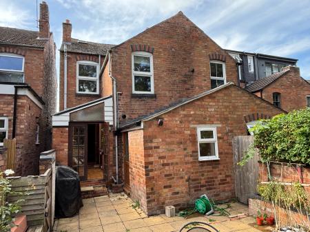 3 bedroom Semi-detached house to let in Waterworks Road, Barbourne, Worcester, WR1