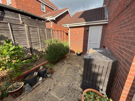 3 bedroom Detached house to let in Cartwright Avenue, Warndon Villages, Worcester, WR4