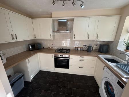 3 bedroom Detached house to let in Cartwright Avenue, Warndon Villages, Worcester, WR4