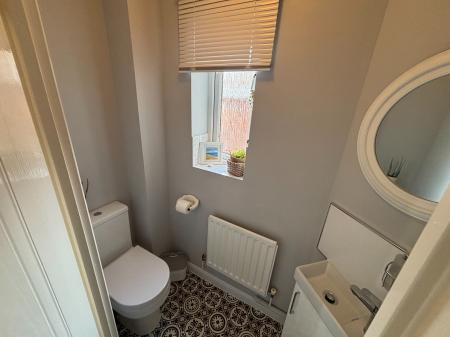 3 bedroom Detached house to let in Cartwright Avenue, Warndon Villages, Worcester, WR4