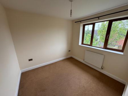 4 bedroom Detached house to let in Wadborough Road, Norton, WR5