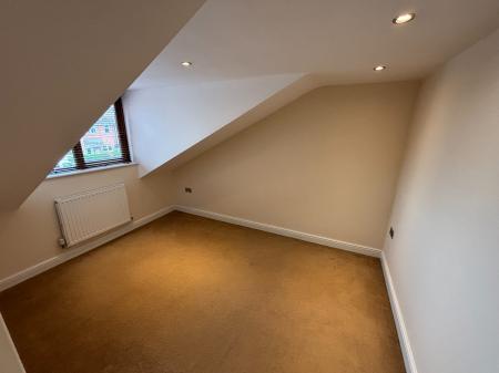 4 bedroom Detached house to let in Wadborough Road, Norton, WR5
