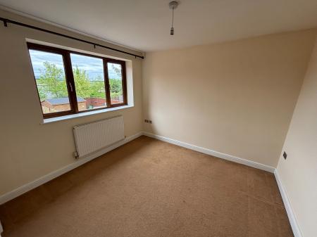 4 bedroom Detached house to let in Wadborough Road, Norton, WR5