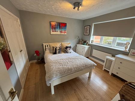 4 bedroom Detached house to let in Swan Drive, Droitwich, WR9